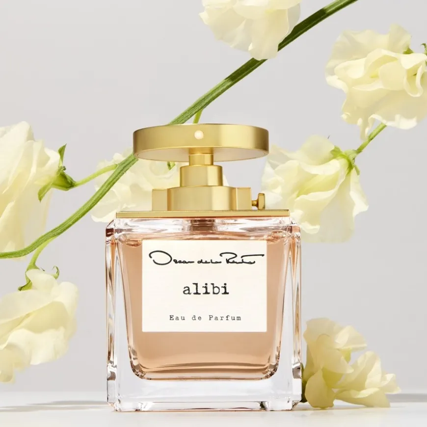 Alibi Eau de Toilette Spray von Oscar de la Renta