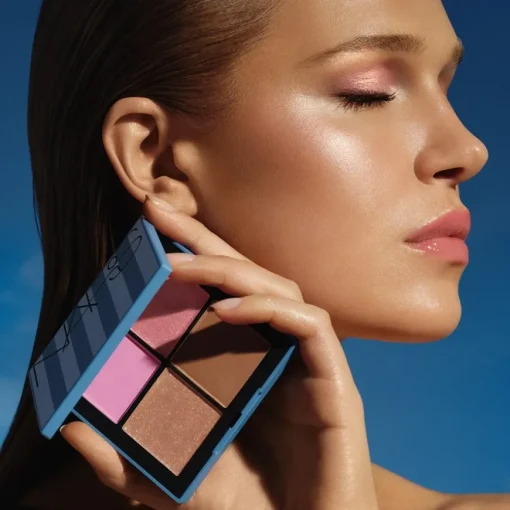 Blush Hot Escape Cheek Palette von NARS