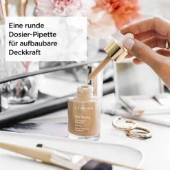 CLARINS Skin Illusion SPF 15