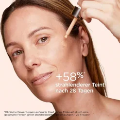 CLARINS Skin Illusion SPF 15