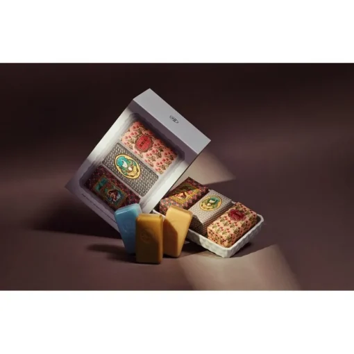 Classico Chicken Lemongrass Wax Sealed Soap von Claus Porto