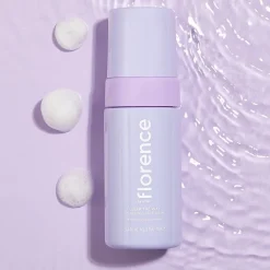 Cleanse Clear The Way Clarifying Face Wash von florence by mills