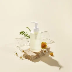 Cleansing Cleansing Oil von WHAMISA