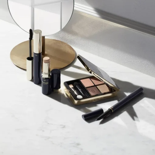 Clé de Peau Beauté Eye Color Quad Case