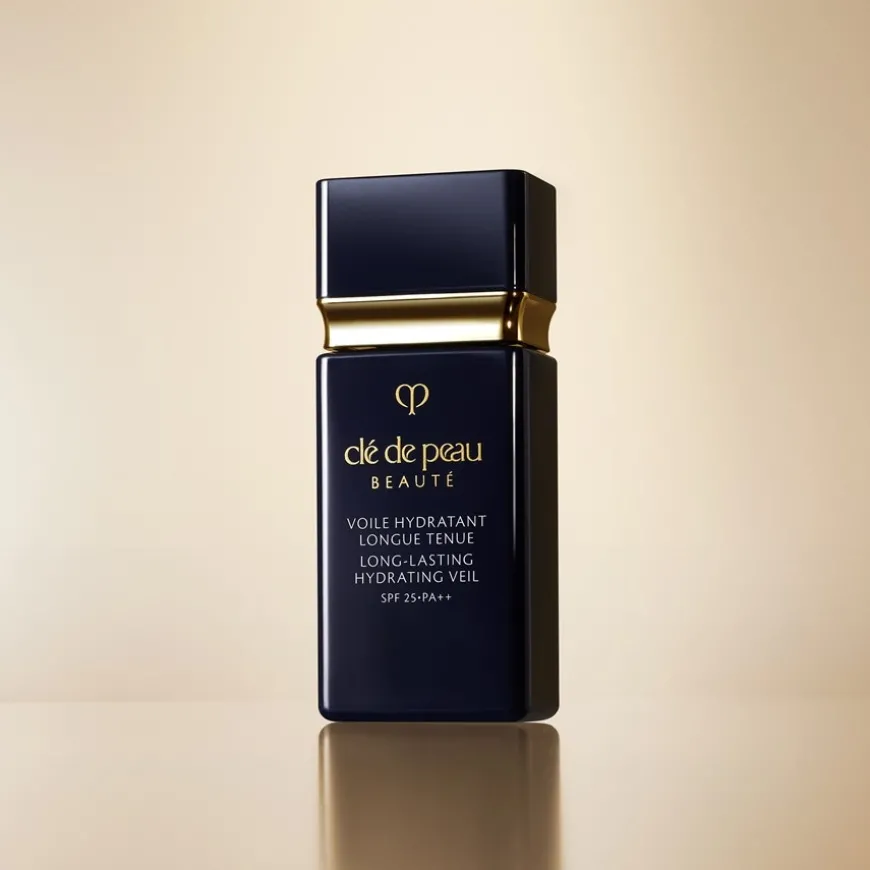 Clé de Peau Beauté Long Lasting Hydrating Veil