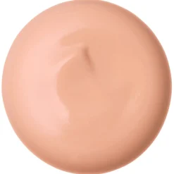 Clé de Peau Beauté Radiant Cream Foundation
