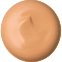 Clé de Peau Beauté Radiant Cream Foundation