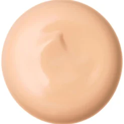 Clé de Peau Beauté Radiant Cream Foundation