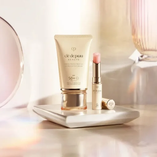 Clé de Peau Beauté UV Protective Lip Treatment SPF 30 PA+++