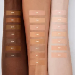 Concealer Real Flawless Weightless Perfecting Concealer von Laura Mercier