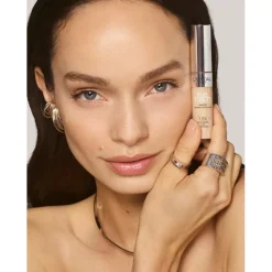 Concealer True Match Radiant Serum Concealer von L’Oréal Paris