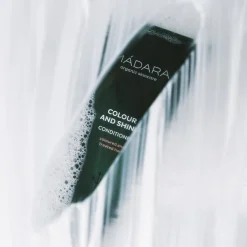 Conditioner Colour & Shine Conditioner von MÁDARA