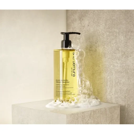 Deep Cleanser Clarifying Shampoo Oily Scalp & Hair von Shu Uemura