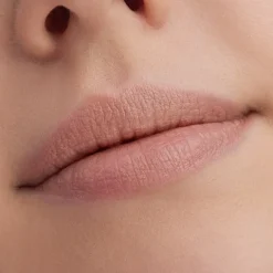 Essence Caring Shine Vegan Collagen Lipstick