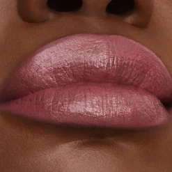 Estée Lauder Pure Color Revitalizing Crystal Balm Lippenstift