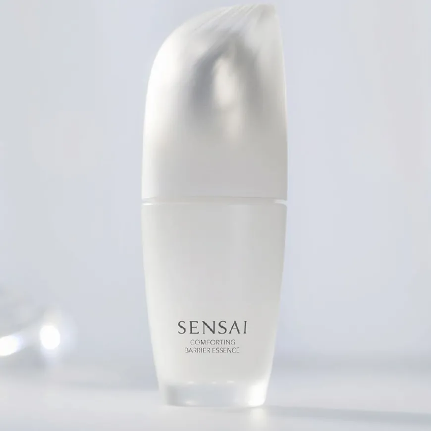 Expert Products Comforting Barrier Essence von SENSAI