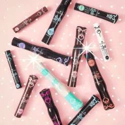 Eyeliner & Kajal Lash Princess Liquid Liner von Essence