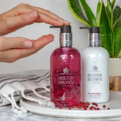 Fiery Pink Pepper Hand Lotion von Molton Brown