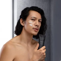 For Men 2 in 1 Shaving + Cleansing Foam Cream 2.0 von Foreo