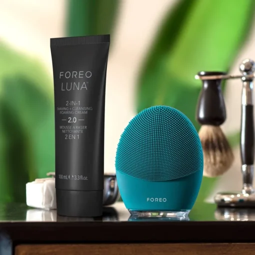 For Men 2 in 1 Shaving + Cleansing Foam Cream 2.0 von Foreo