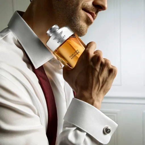 For Men Eau de Parfum Spray Intense von Bentley