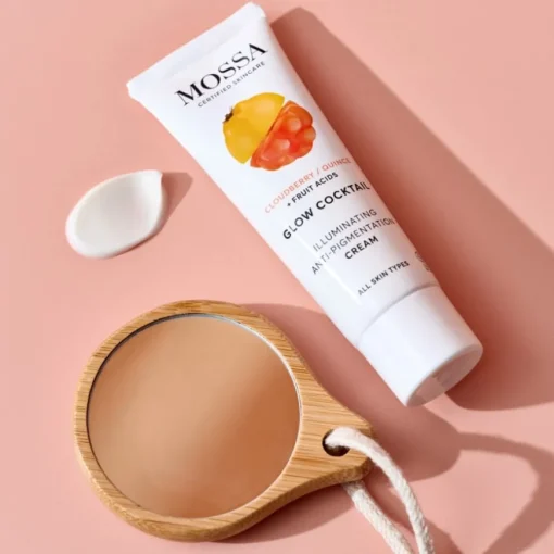 Glow Cocktail Illuminating Anti-Pigmentation Cream von Mossa