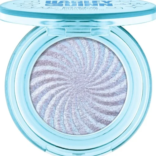 Harley Quinn Meta Glow Highlighter von Essence