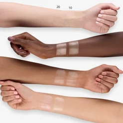 Highlighter Gimme GLOW luminous highlighter von Essence