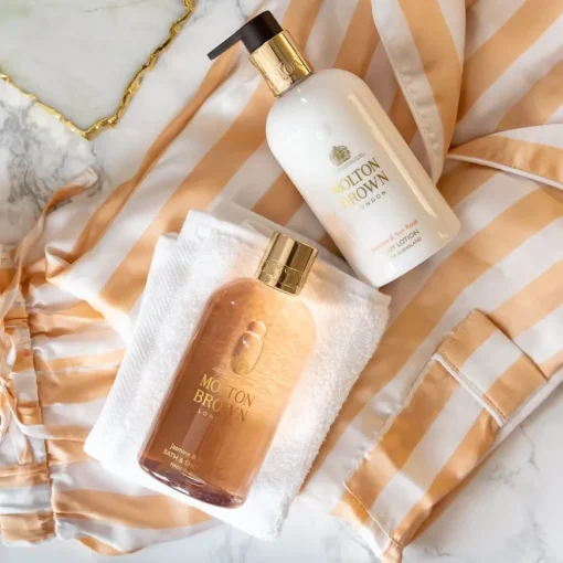 Jasmine & Sun Rose Body Lotion von Molton Brown