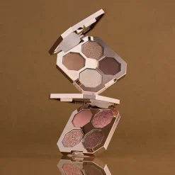 Lidschatten Dream Velvet Eyeshadow Palette von DEAR DAHLIA