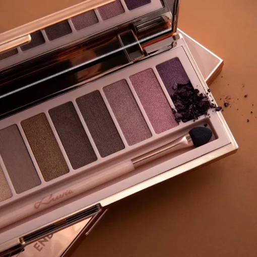 Lidschatten Eyeshadow Palette von Luvia Cosmetics