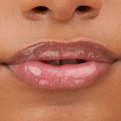 Lipgloss What The Fake! EXTREME PLUMPING LIP FILLER von Essence