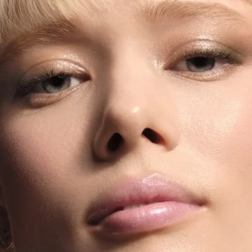 Lippen Prisma Glass Icy Plumper von Armani