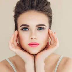 Lippen Satin Lipstick von T. LeClerc