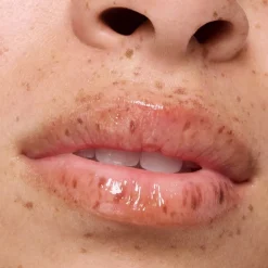Lippenpflege The Super Peptide Glossy Lip Treatmen von Essence