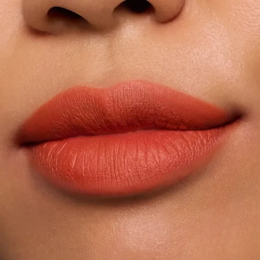 Lippenstift Soft Touch Lip Mousse von Essence