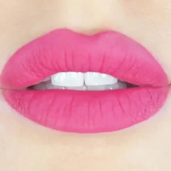 Lippenstift Velvet Lip Paint von KEVYN AUCOIN