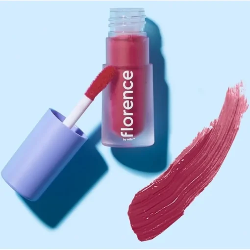Lips Be a V.I.P. Velvet Liquid Lipstick von florence by mills
