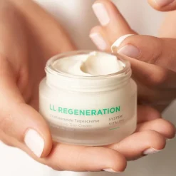 LL REGENERATION Vitalisierende Tagescreme von ANNEMARIE BÖRLIND