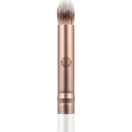 Luvia Cosmetics 330 Pointed Crease Brush - Elegance