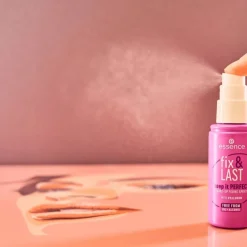 Make-up Fix & Last keep it Perfect Make-Up Fixing Spray von Essence