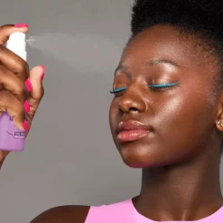 Make-up Fix & Last keep it Perfect Make-Up Fixing Spray von Essence