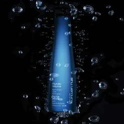 Muroto Volume Pure Lightness Shampoo von Shu Uemura