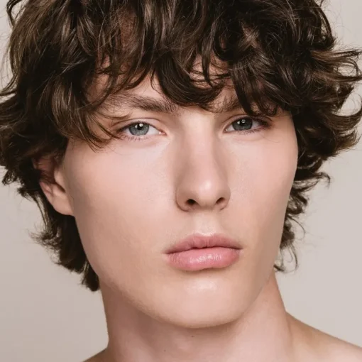 MÁDARA Skin Equal Soft Glow Foundation SPF15