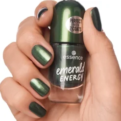 Nagellack Gel Nail Colour von Essence