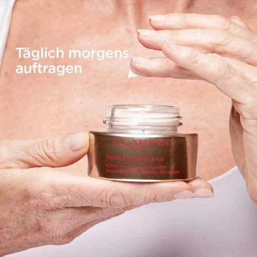 Nutri-Lumière 60+ Jour Crème von CLARINS