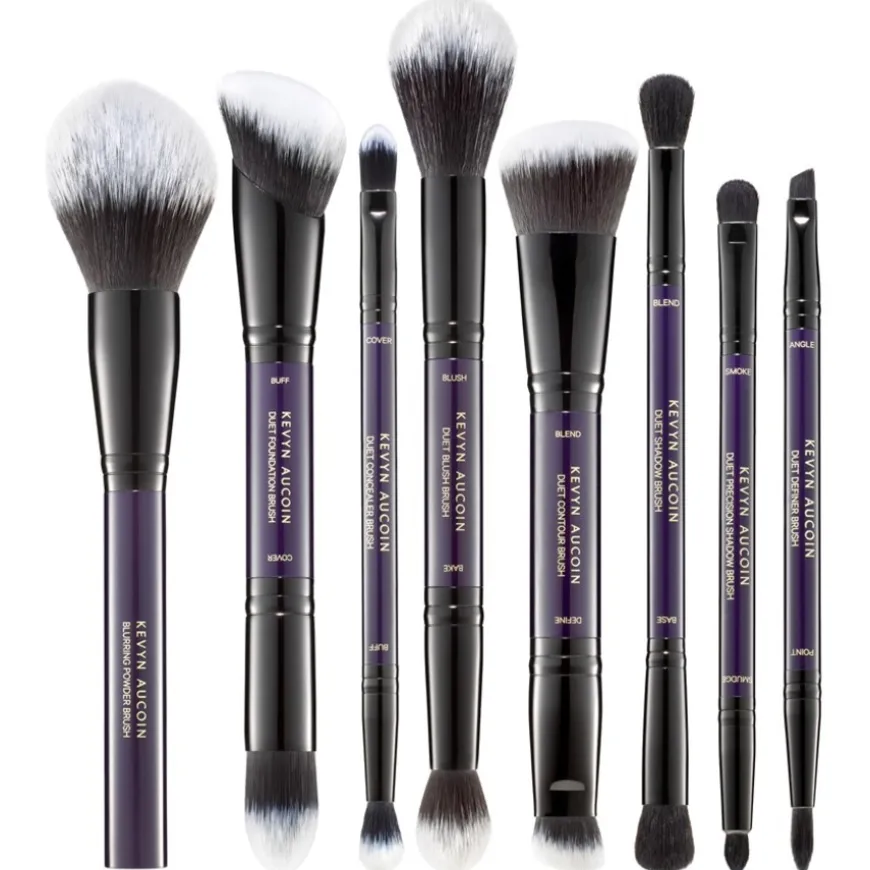 Pinsel Blurring Powder Brush von KEVYN AUCOIN