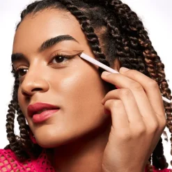 Pinsel Eyeliner Brush von Essence