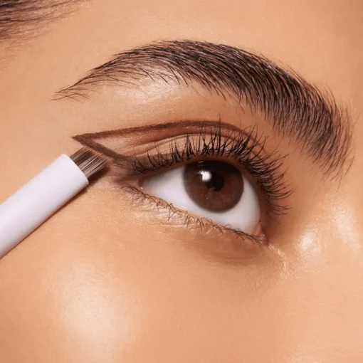Pinsel Eyeliner Brush von Essence