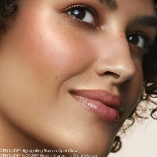 Rouge Gen Nude Highlighting Blush von bareMinerals
